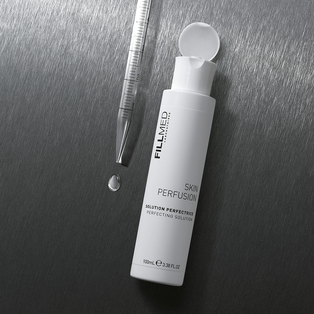 Fillmed Perfecting Solution=Solution Perfectrice – Bőrtökéletesítő hámlasztó folyadék, 100ml